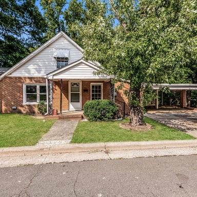 Property photo 1 of 408 Walker St