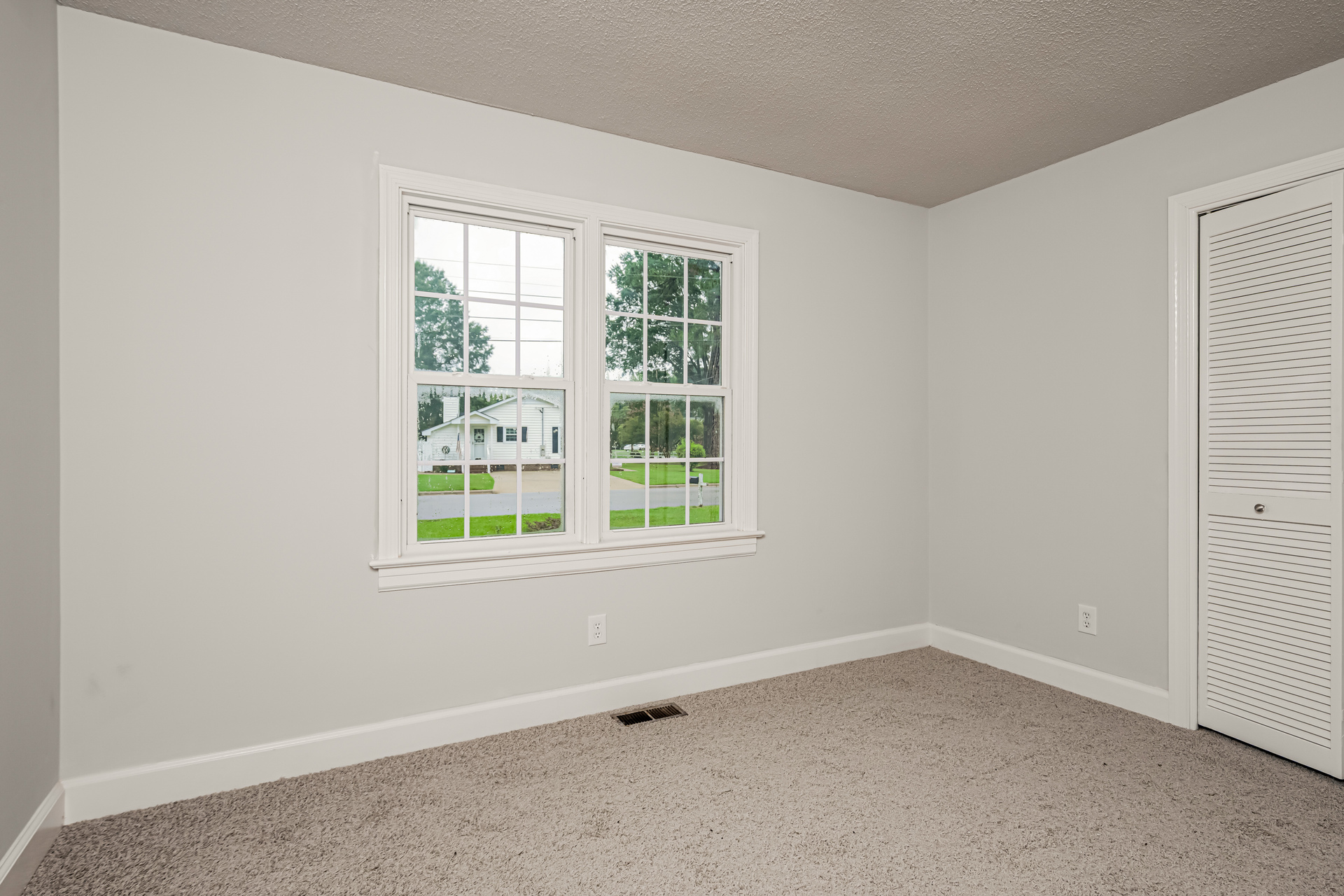 Photo 17 of 21 of 2501 Lancaster Rd NW, Wilson, NC