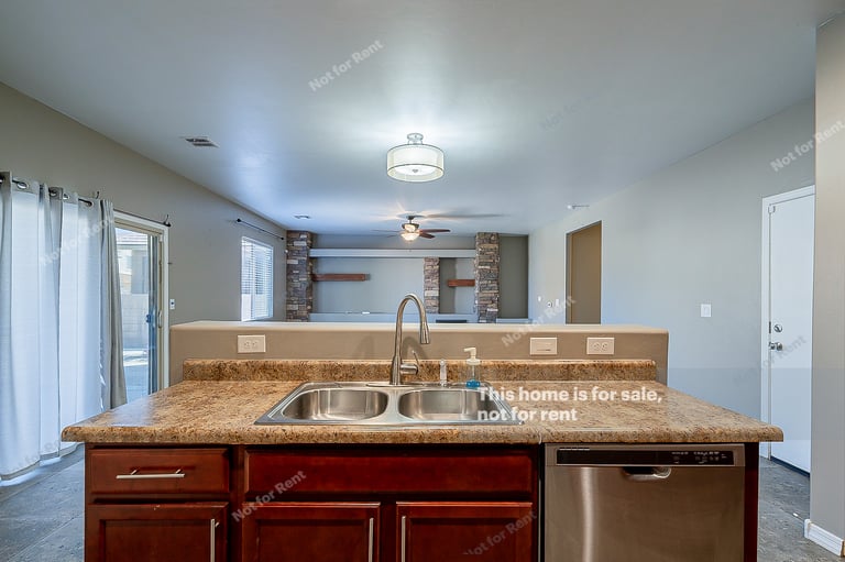 Photo 9 of 34 - 6691 S Drift Boat Dr, Tucson, AZ 85757