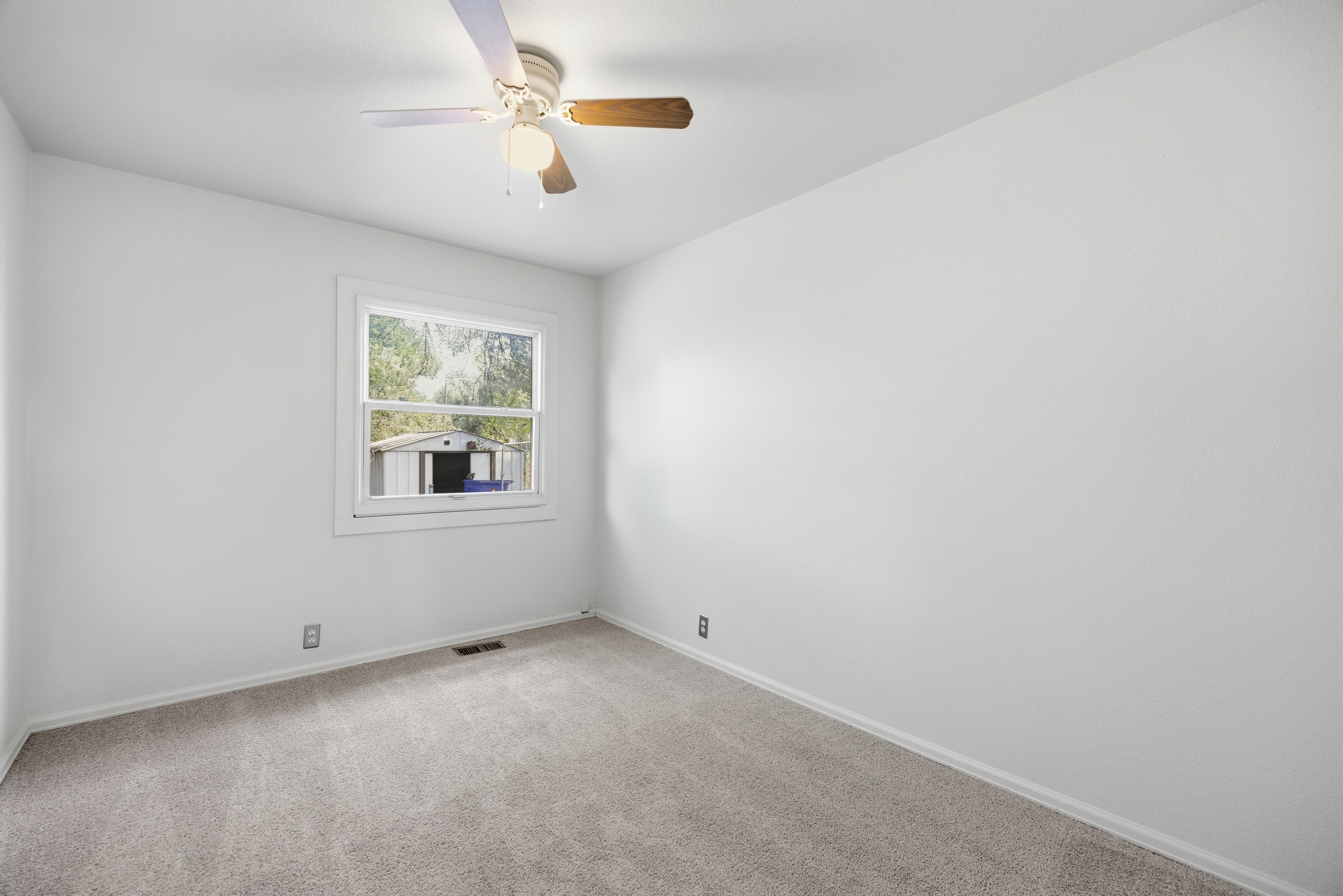 Photo 42 of 63 of 412 Lynn Ave, Colorado Springs, CO