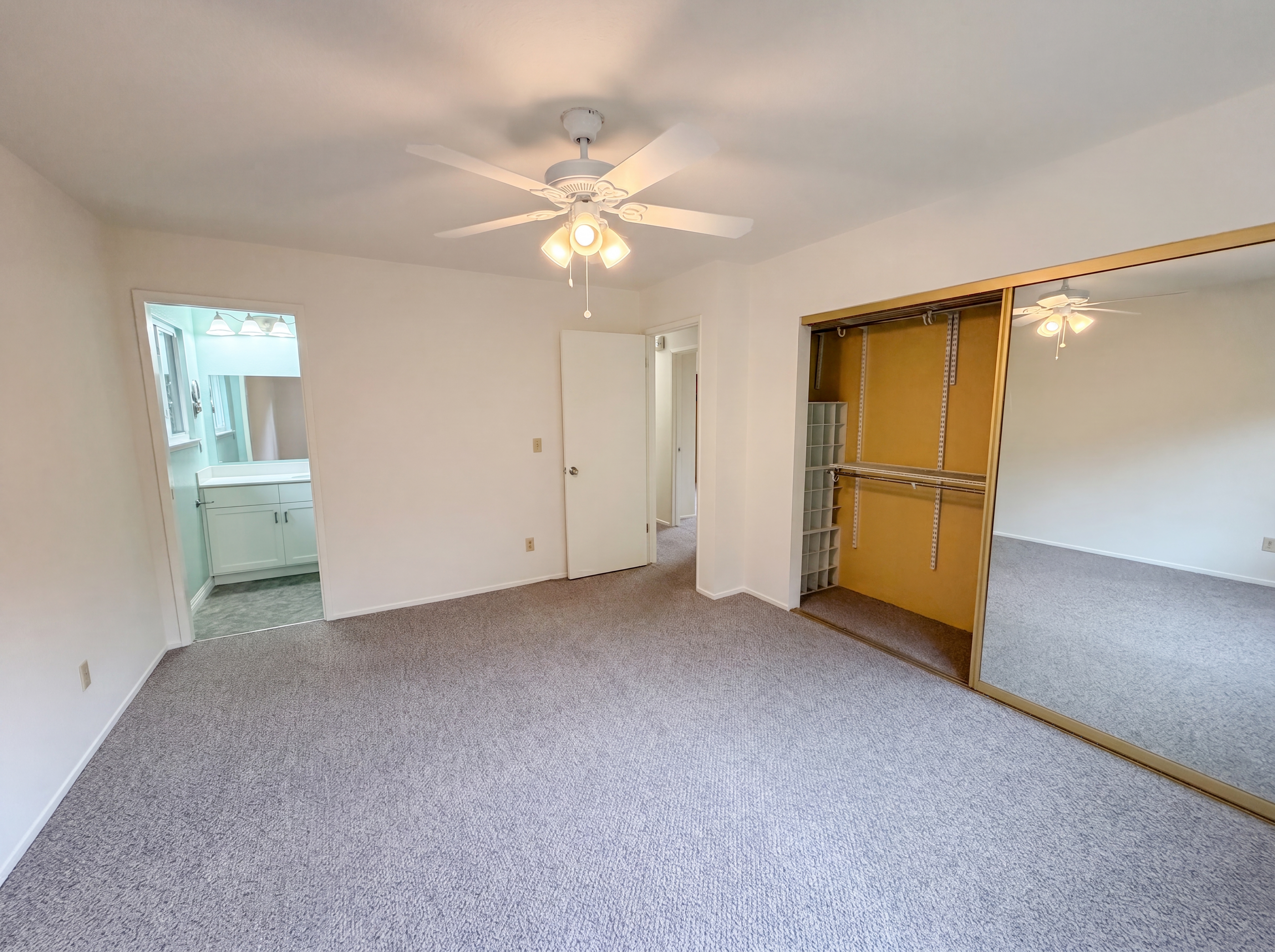 Photo 4 of 30 of 862 Grice Ln, Placerville, CA