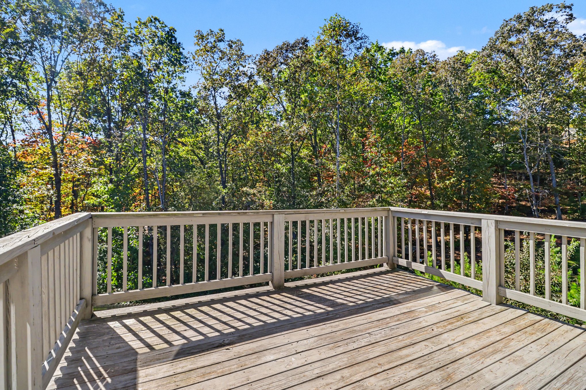 Photo 16 of 19 of 99 Glen Oaks Dr, Dawsonville, GA