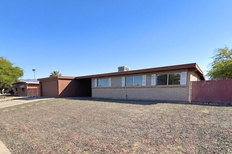 Main view of property