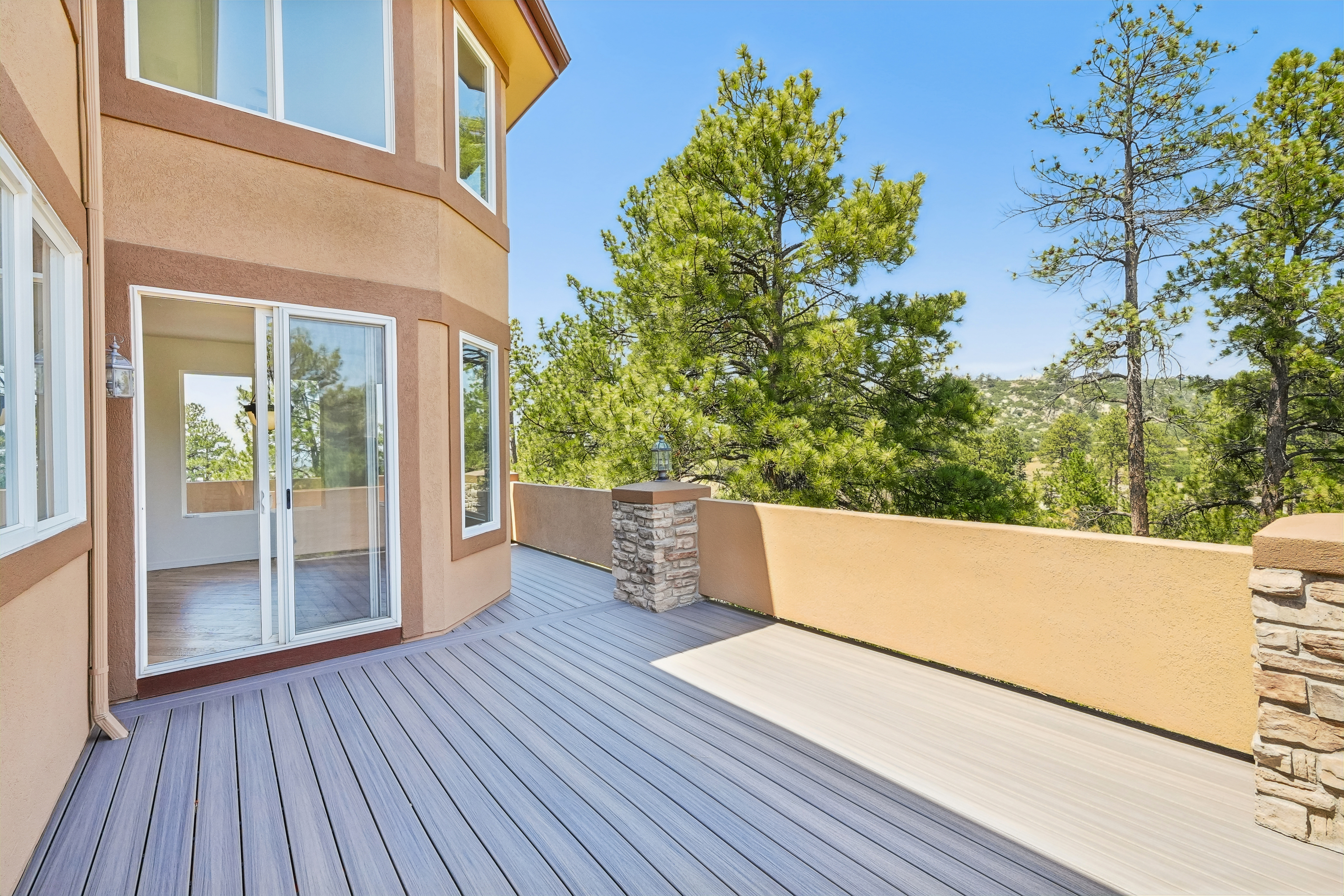 Photo 6 of 80 of 4730 Tierra Alta Dr, Castle Rock, CO