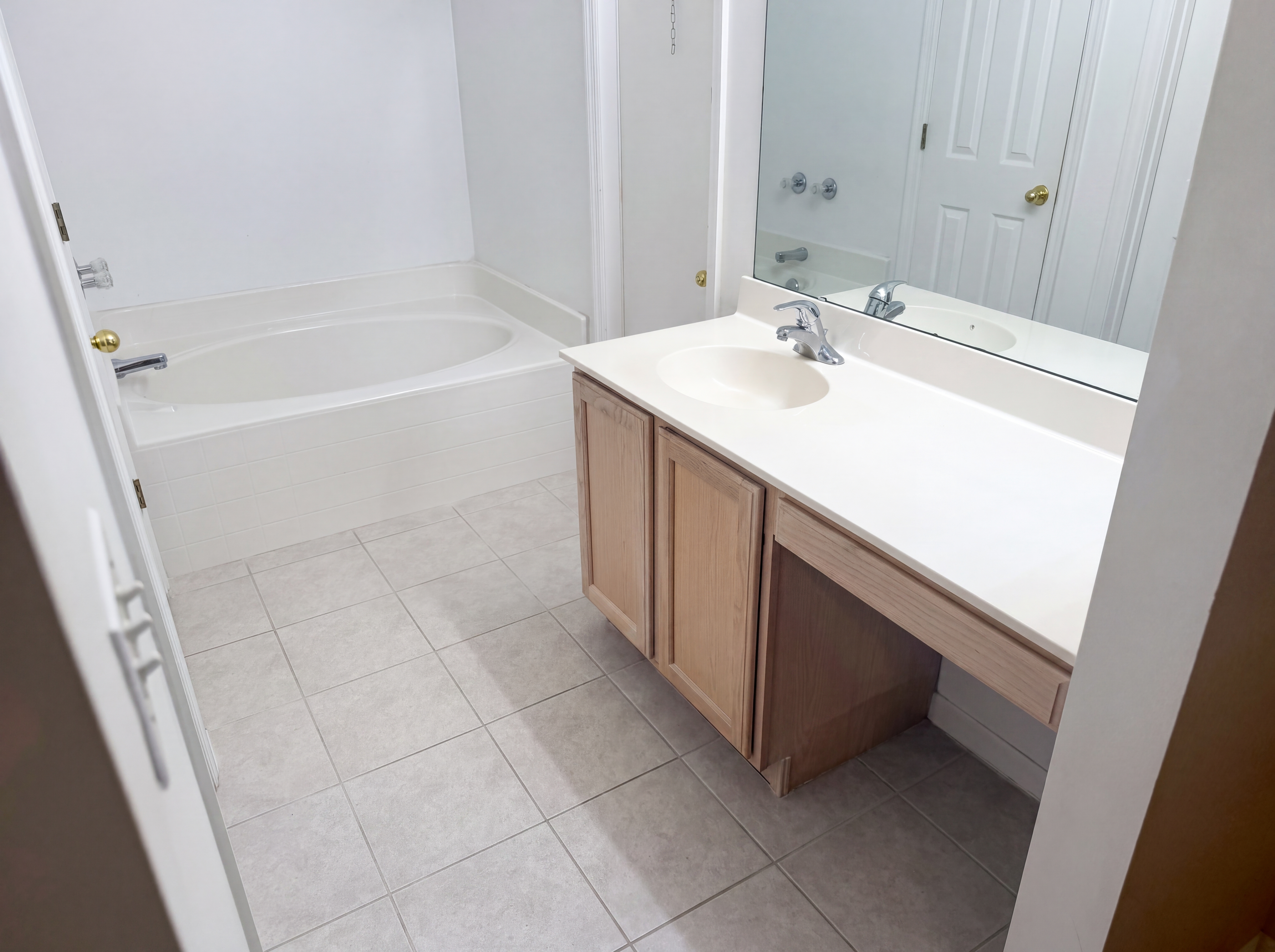 Photo 9 of 28 of 262 SW Panther Trce, Port Saint Lucie, FL