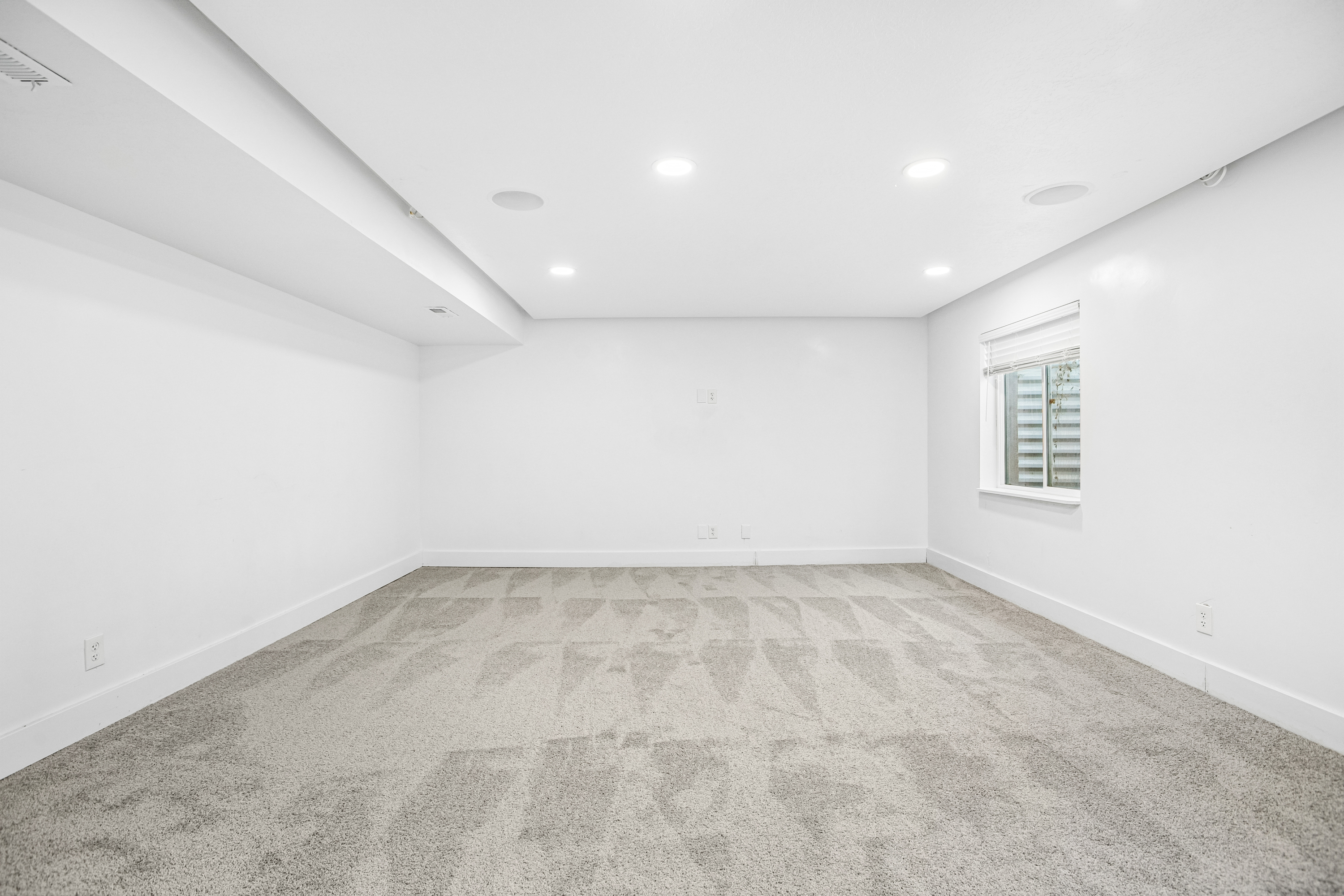 Photo 26 of 43 of 2462 W Bluestem Dr, Lehi, UT