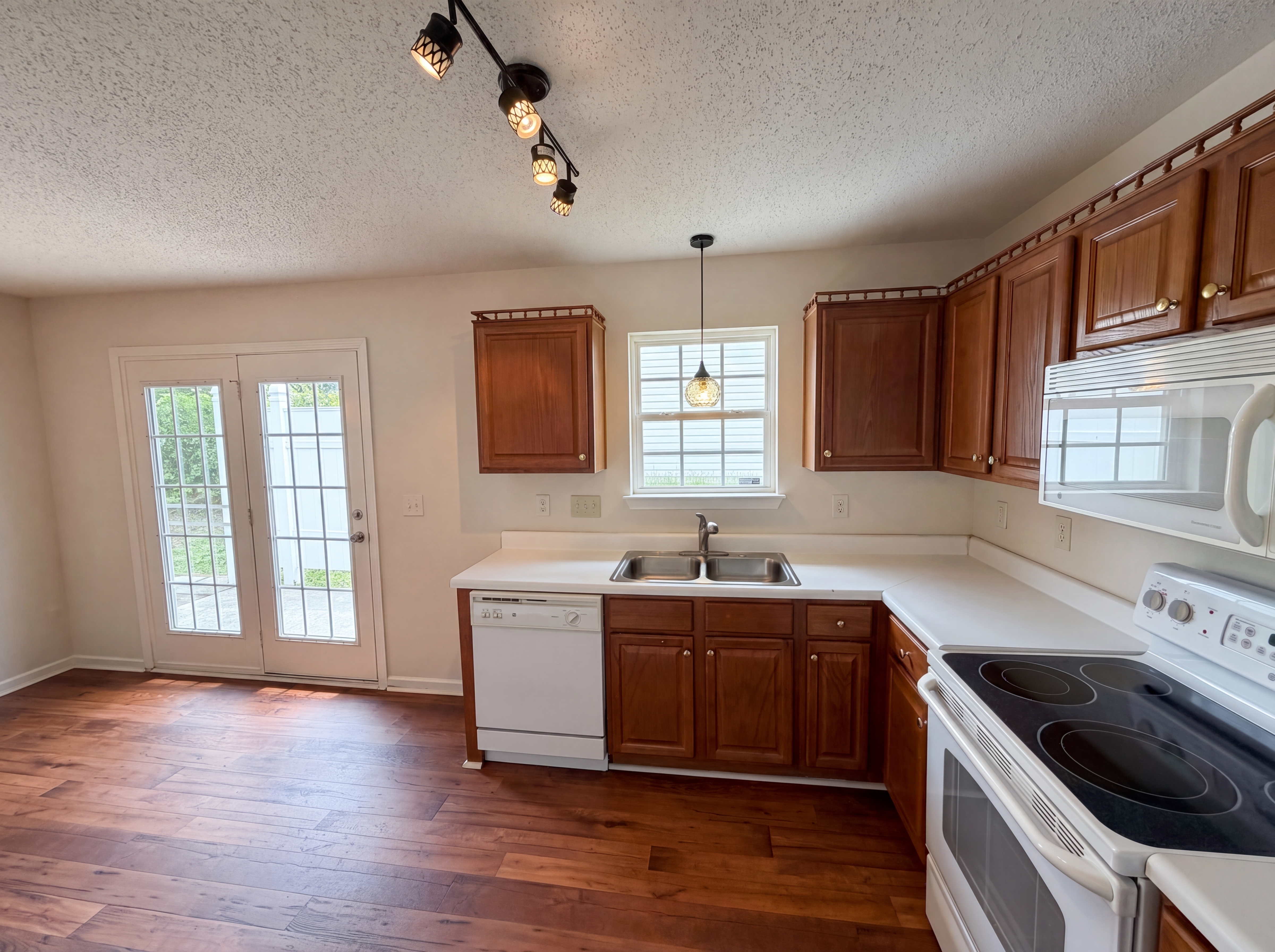 Photo 7 of 18 of 1841 Mission Oaks St, Kannapolis, NC