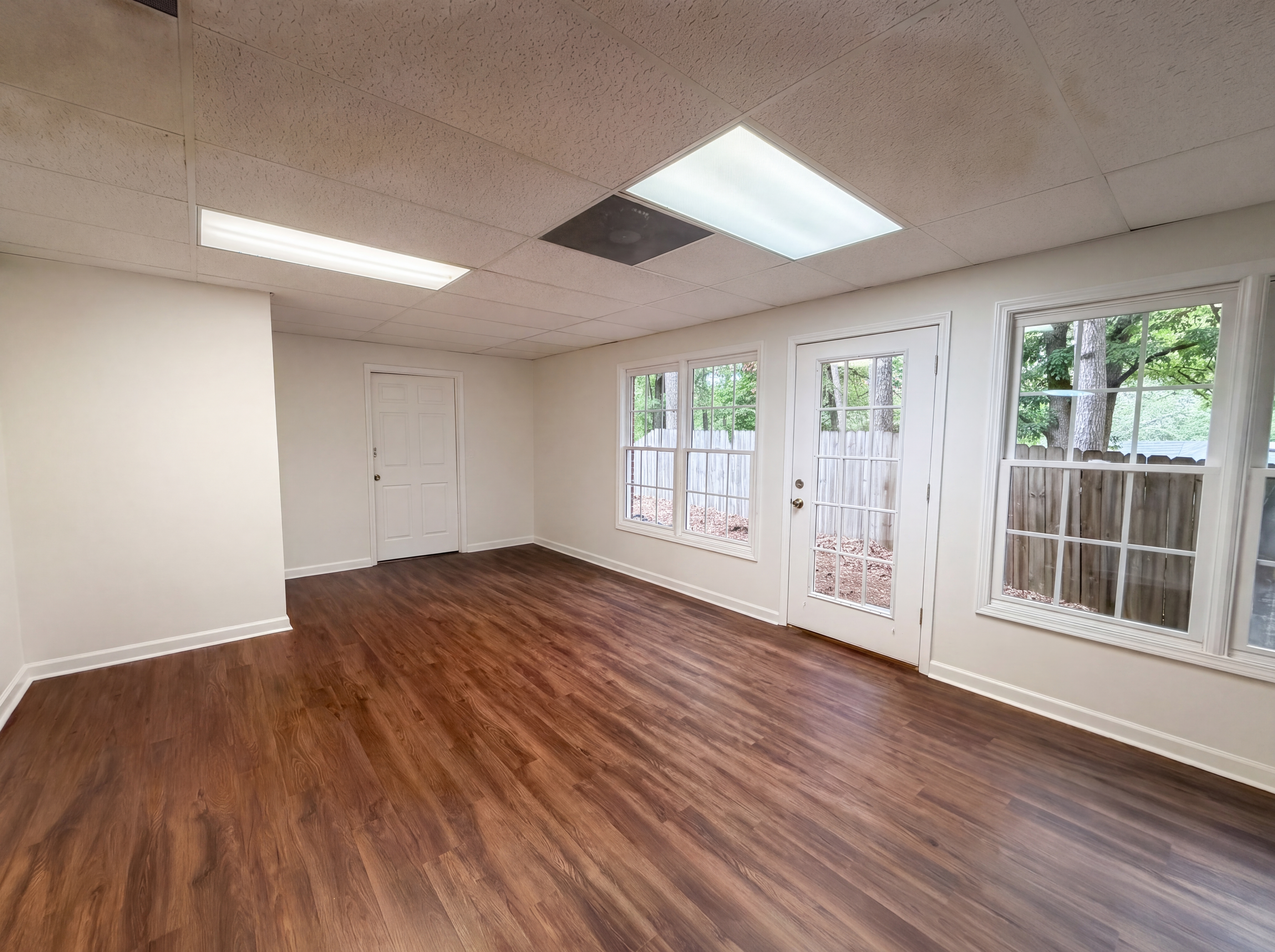 Photo 22 of 30 of 2298 Camden Dr SW, Marietta, GA