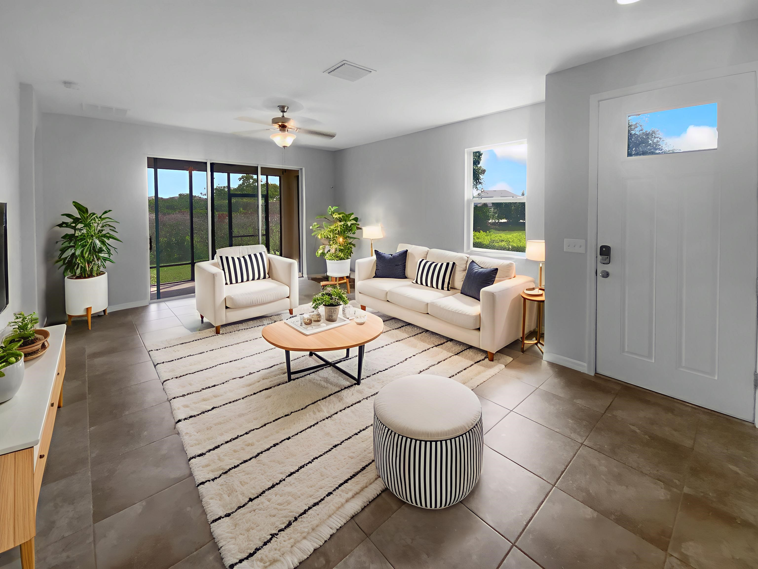 Photo 2 of 25 of 33083 Windelstraw Dr, Wesley Chapel, FL