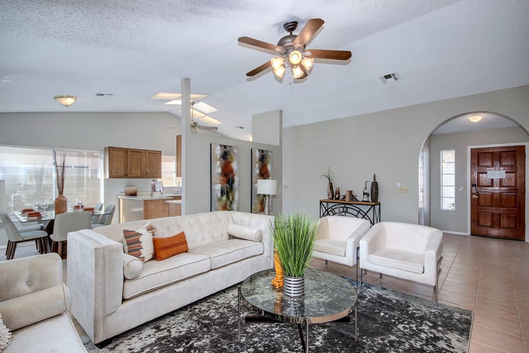 Photo 2 of 24 - 631 E Appaloosa Rd, Gilbert, AZ 85296
