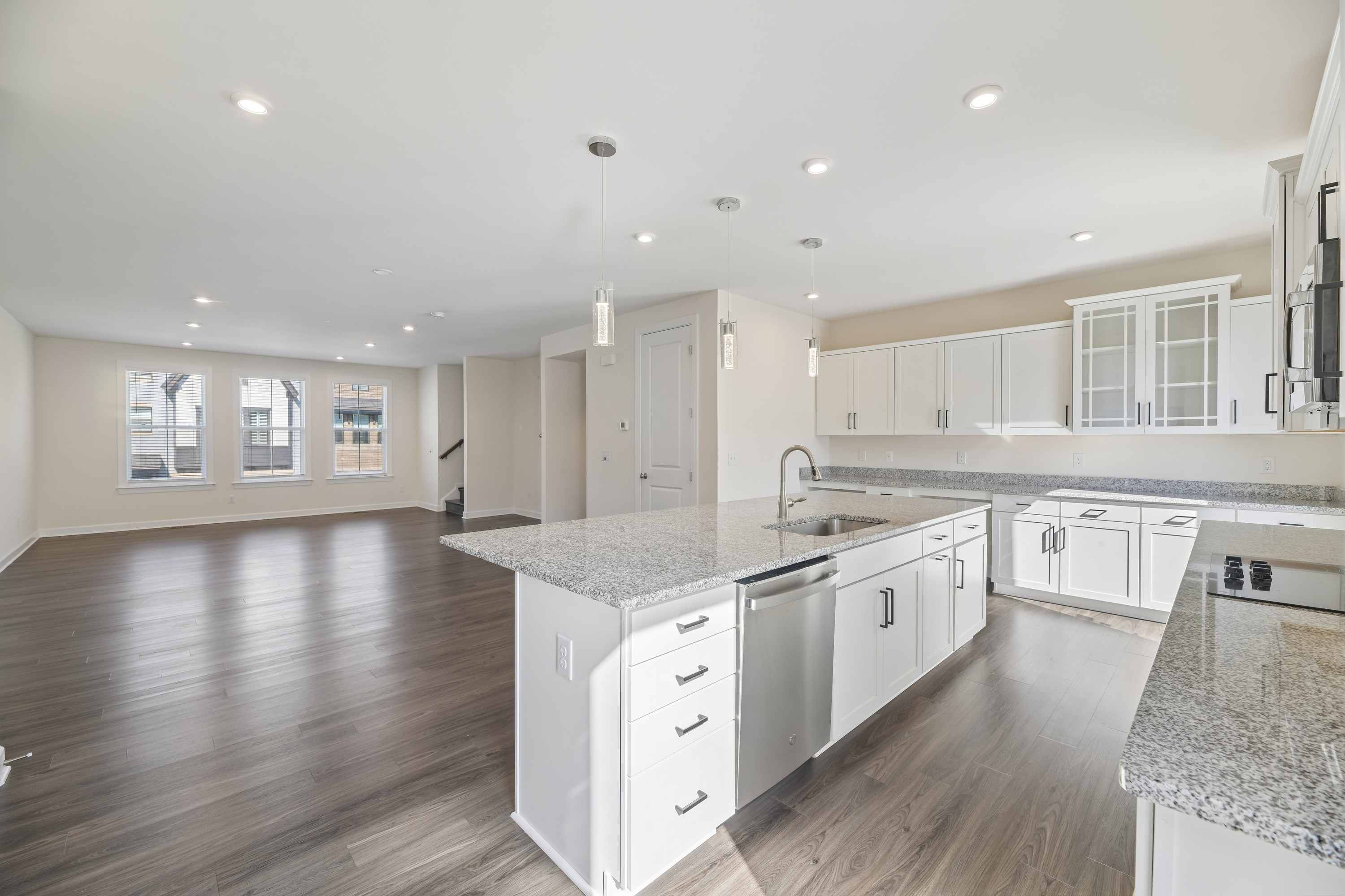 Photo 19 of 60 of 8124 Bock Farm Pl, Alexandria, VA