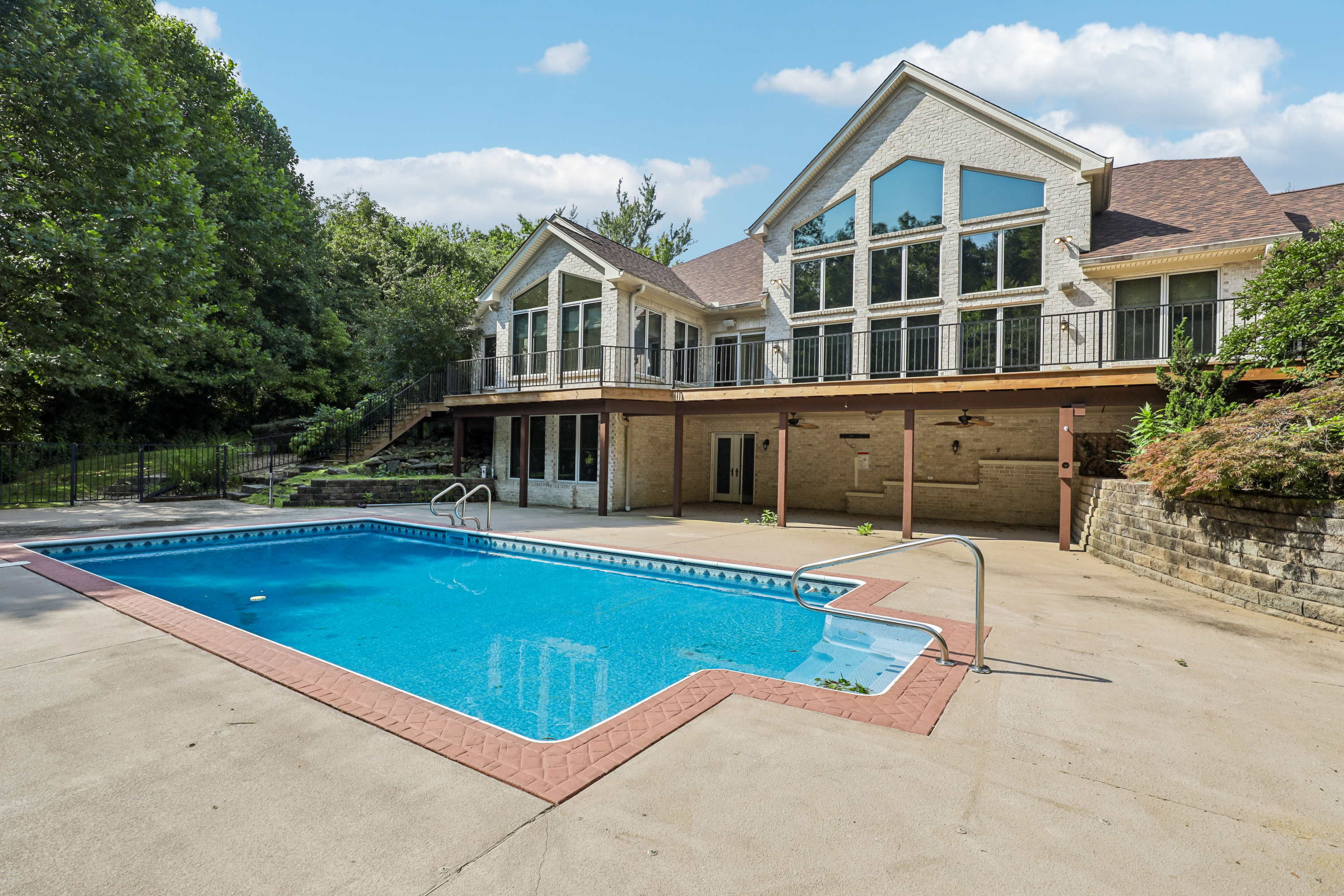Photo 5 of 55 of 1100 Bridle Rdg, New Richmond, OH
