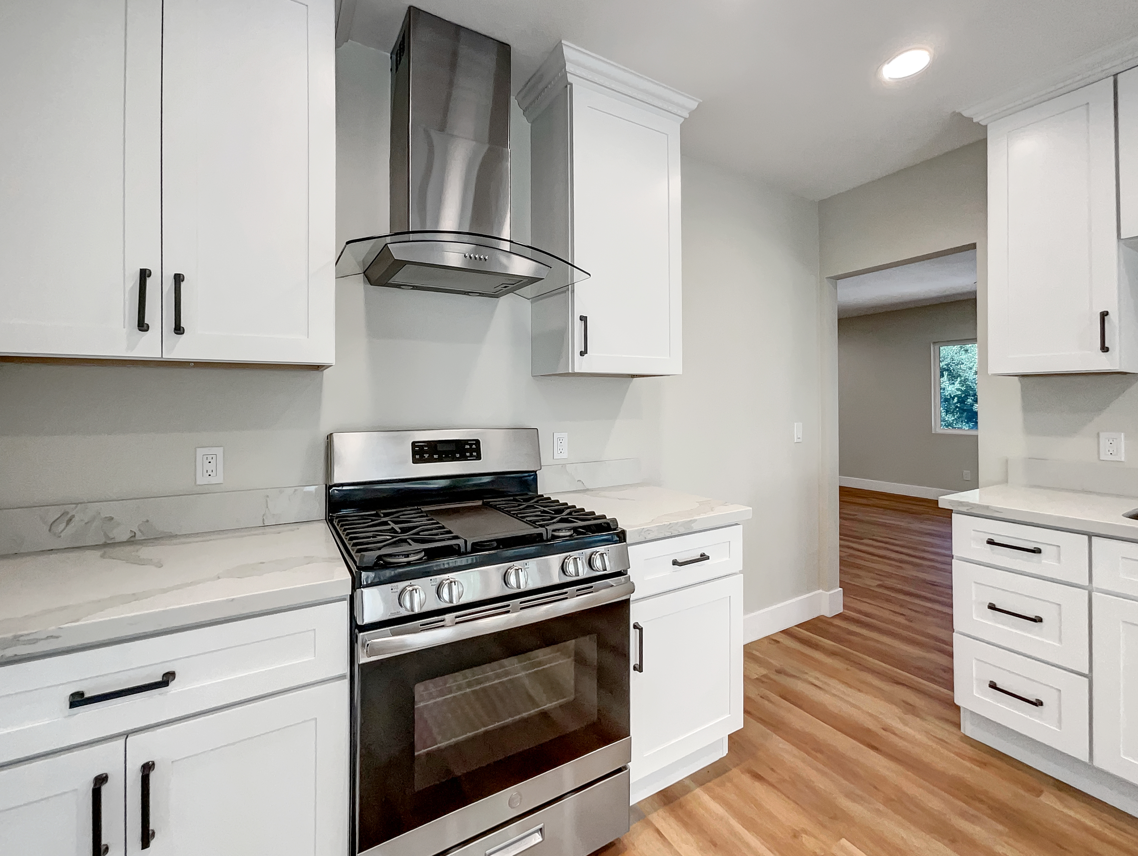 Photo 19 of 25 of 6440 Clear Springs Rd, Simi Valley, CA