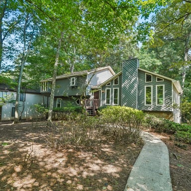 Property photo 1 of 4927 Dillards Mill Way
