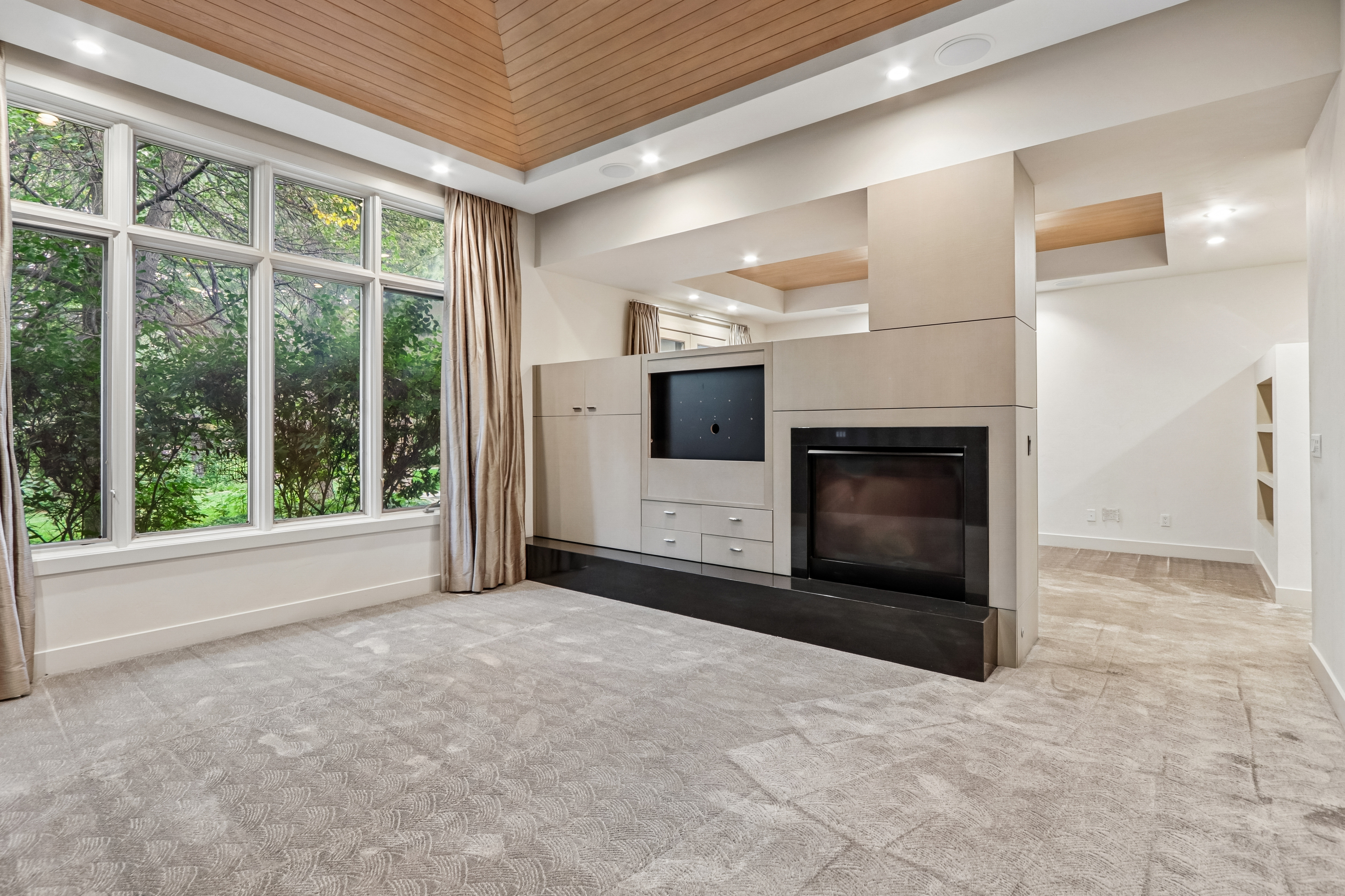 Photo 14 of 49 of 4986 S Fillmore Ct, Englewood, CO