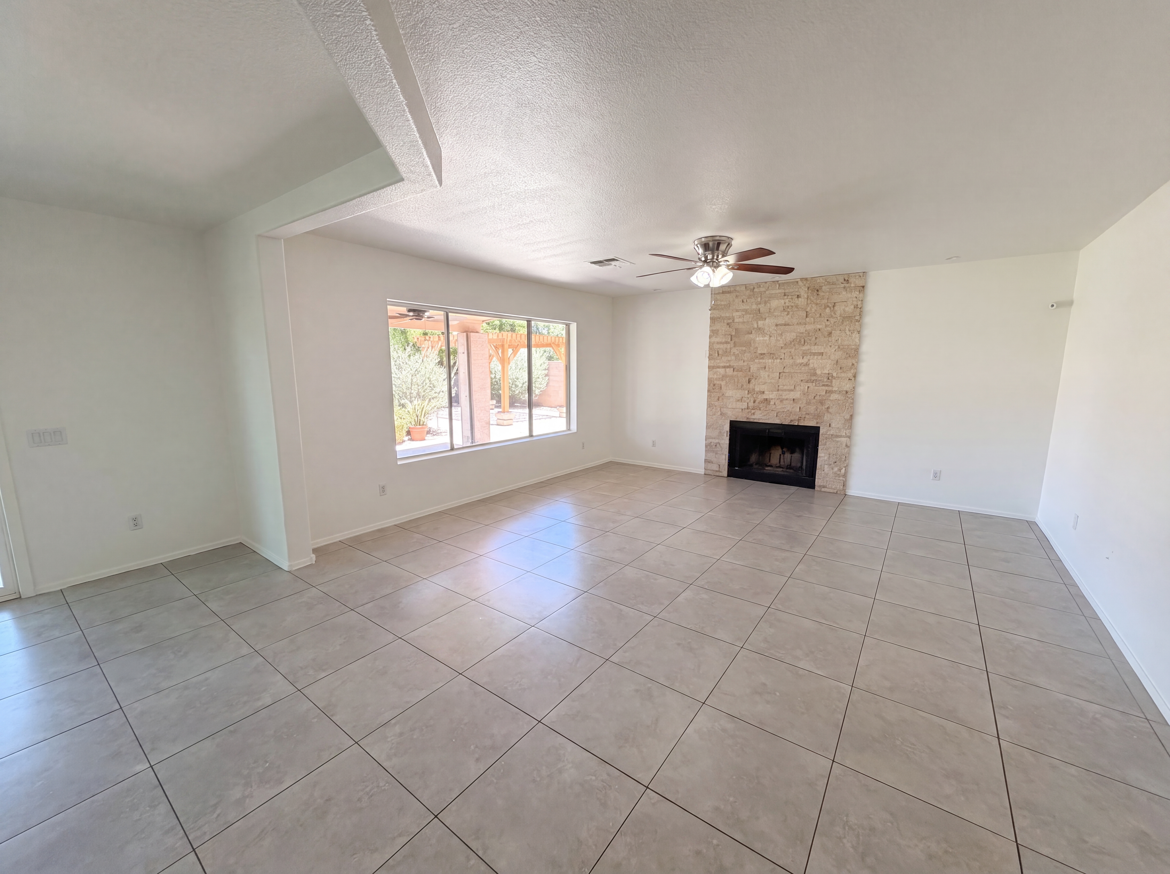 Photo 12 of 36 of 1371 N Concord Ave, Chandler, AZ