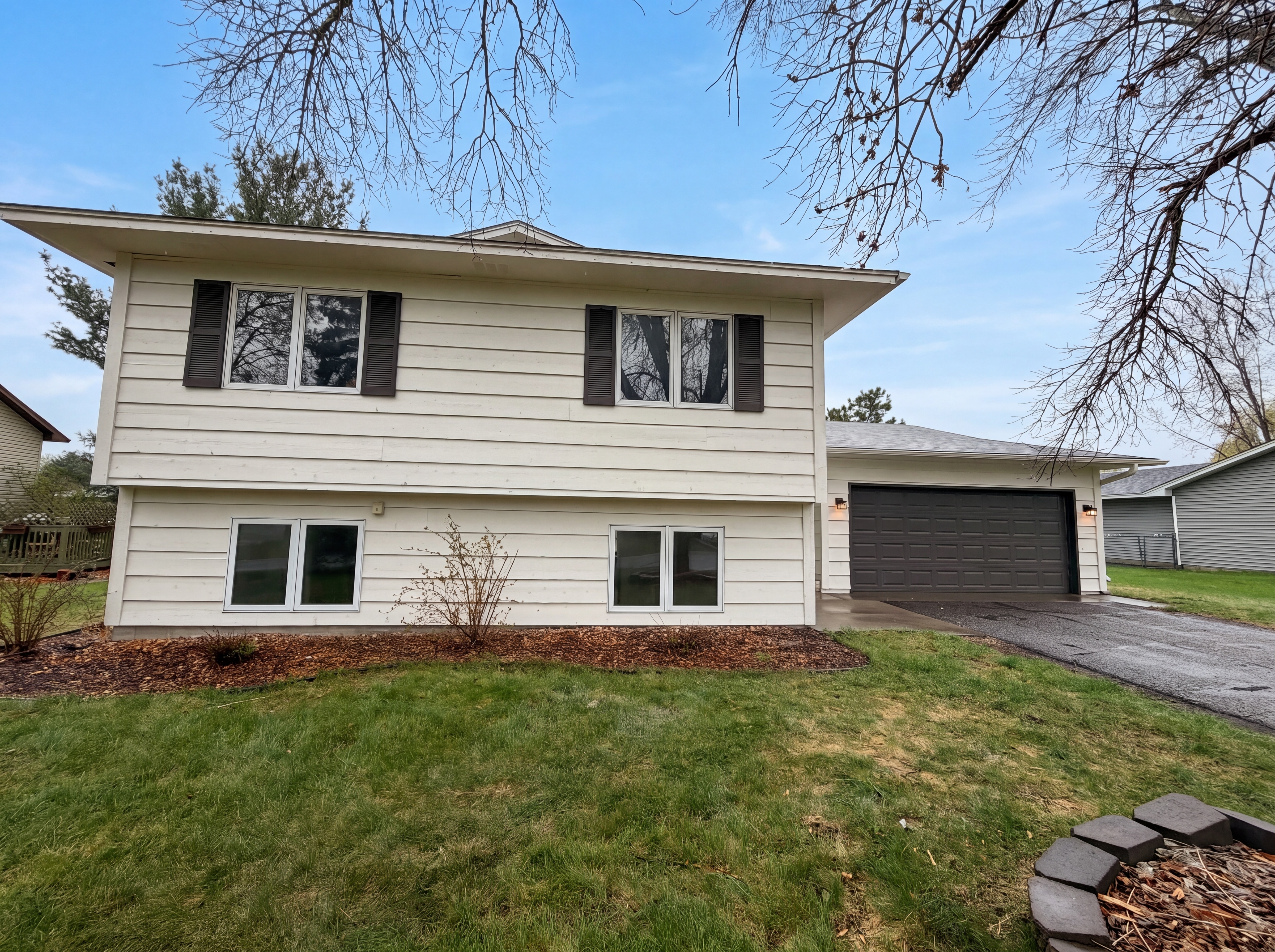 Photo 23 of 27 of 14012 Underclift St NW, Andover, MN
