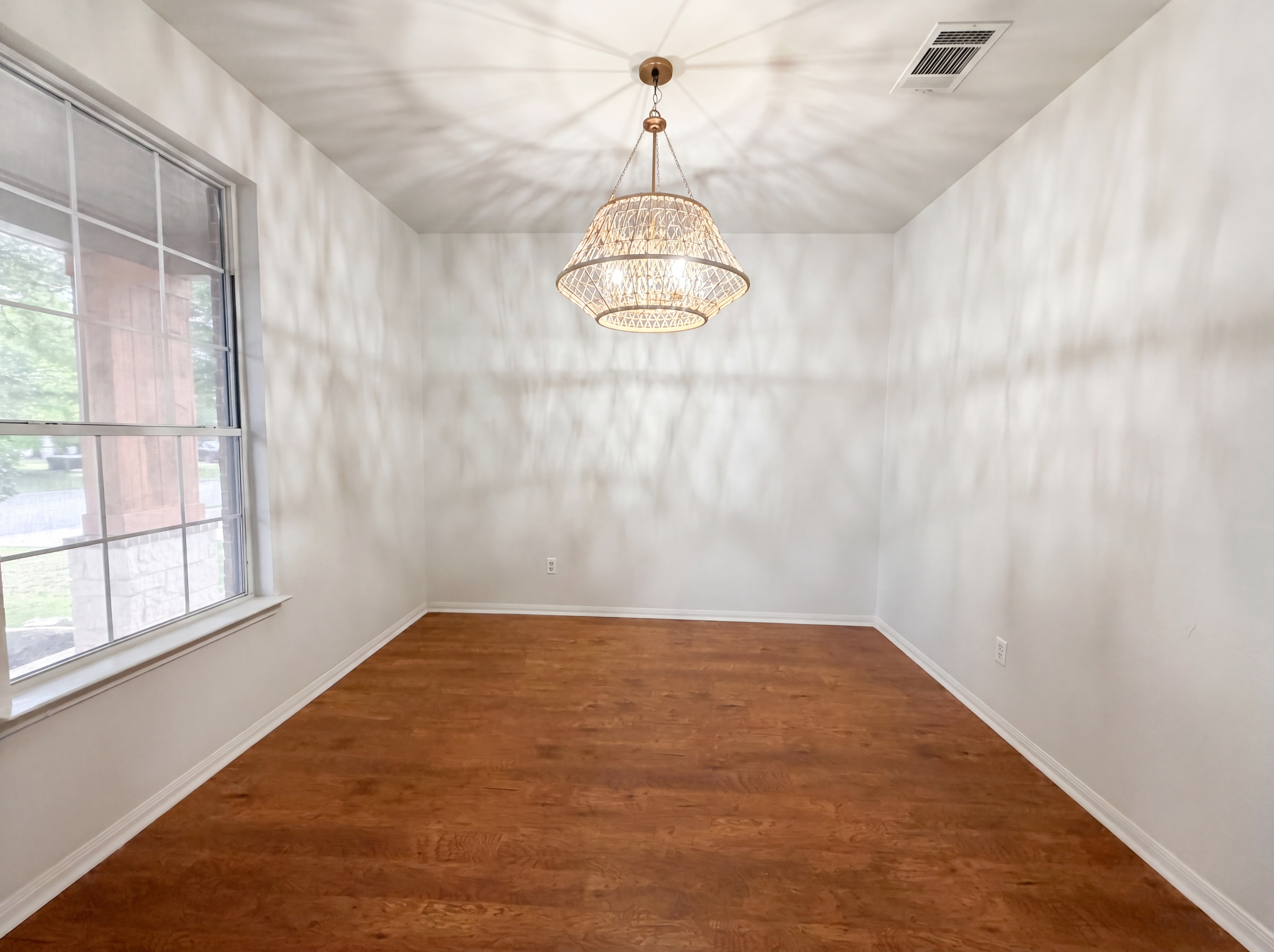 Photo 6 of 19 of 612 Sugar Brook Dr, Temple, TX