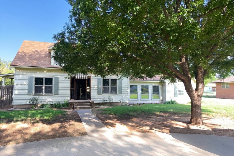 Main view of property