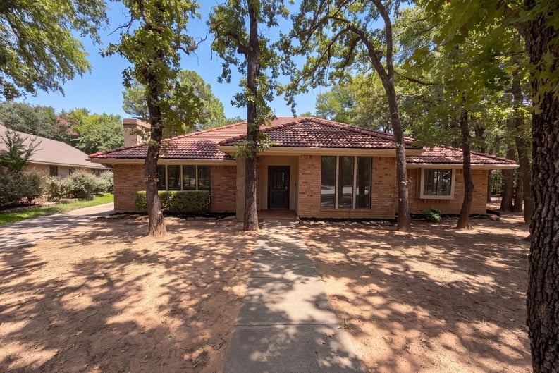 Main view of property