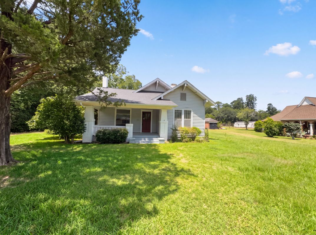 Main view of property