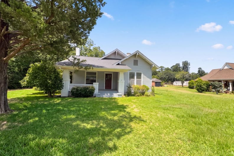 Main view of property