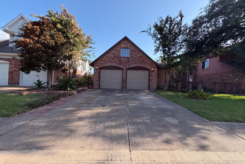 Main view of property