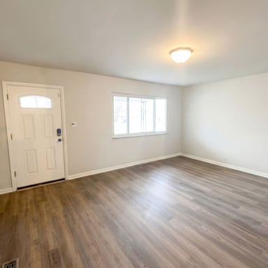 Property photo 3 of 3011 Cameron St