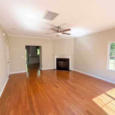 Property photo 3 of 43 Edgebrook Cir