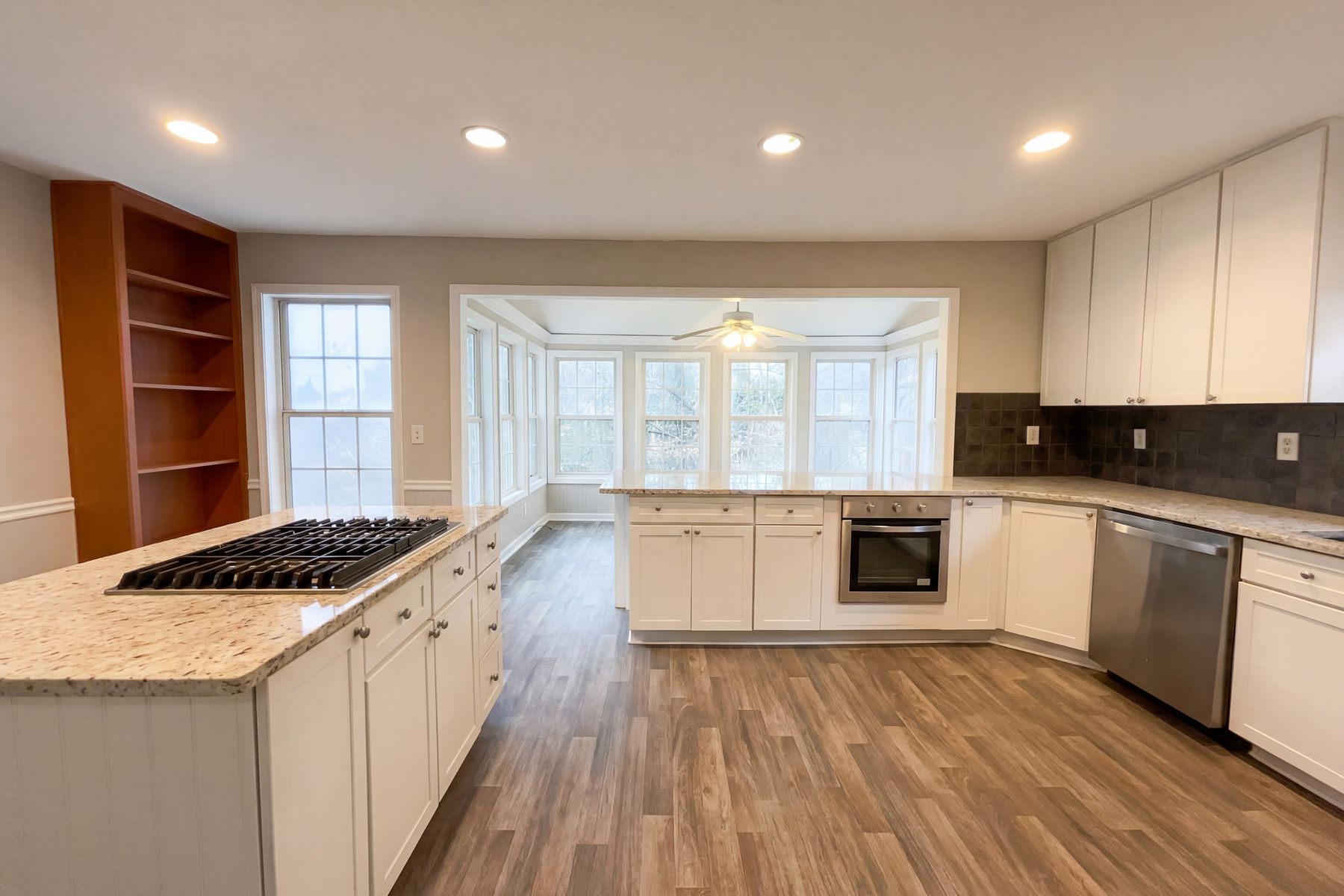 Photo 2 of 35 of 2859 Savannah Walk Ln, Suwanee, GA