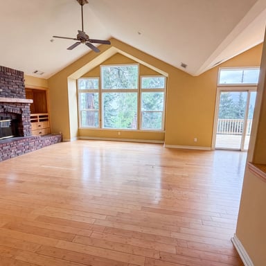 Property photo 3 of 295 Fairway Dr