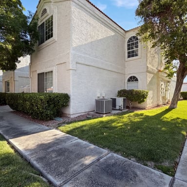 Property photo 1 of 1800 Edmond St Unit 224