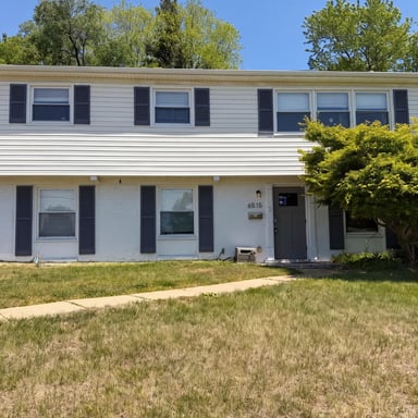Property photo 1 of 6515 Carriage Dr