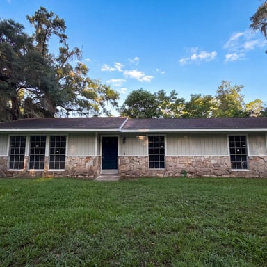 Property photo 1 of 5750 NW 55th Ave
