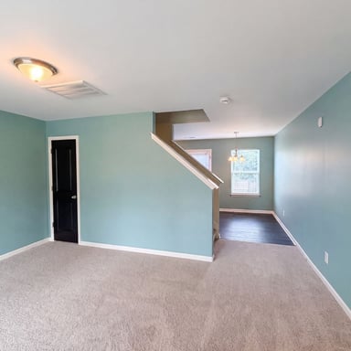 Property photo 3 of 5730 Natick Dr