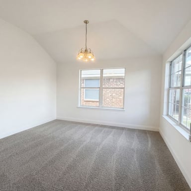 Property photo 3 of 2563 Taos Dr