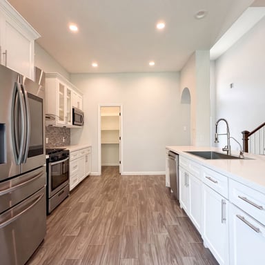 Property photo 2 of 40406 Mostyn Dr