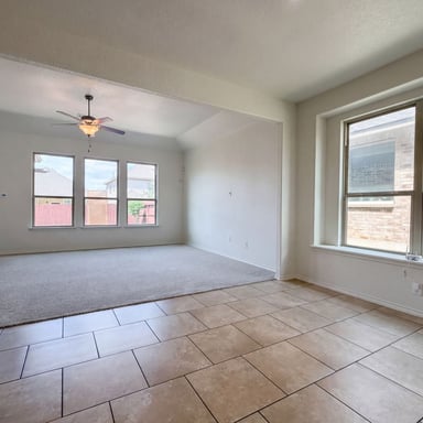 Property photo 3 of 5815 Akin Elm
