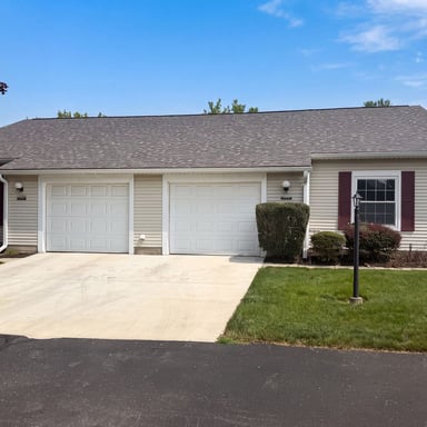 Property photo 1 of 104 Santa Anita Ave
