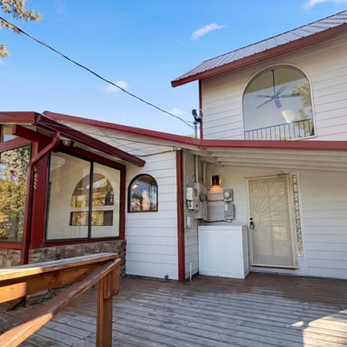Property photo 1 of 16813 W Shrine Dr