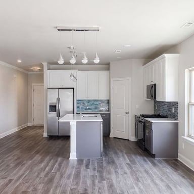 Property photo 2 of 309 Cedar Glade Ct