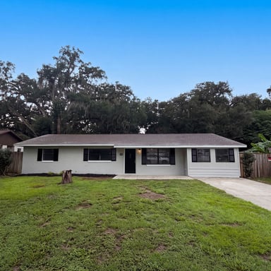 Property photo 1 of 6520 NW 61st Ct