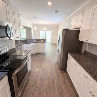 Property photo 2 of 4918 Griffith Rd