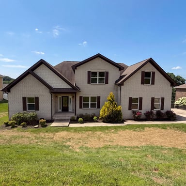 Property photo 1 of 1707 Aster Dr