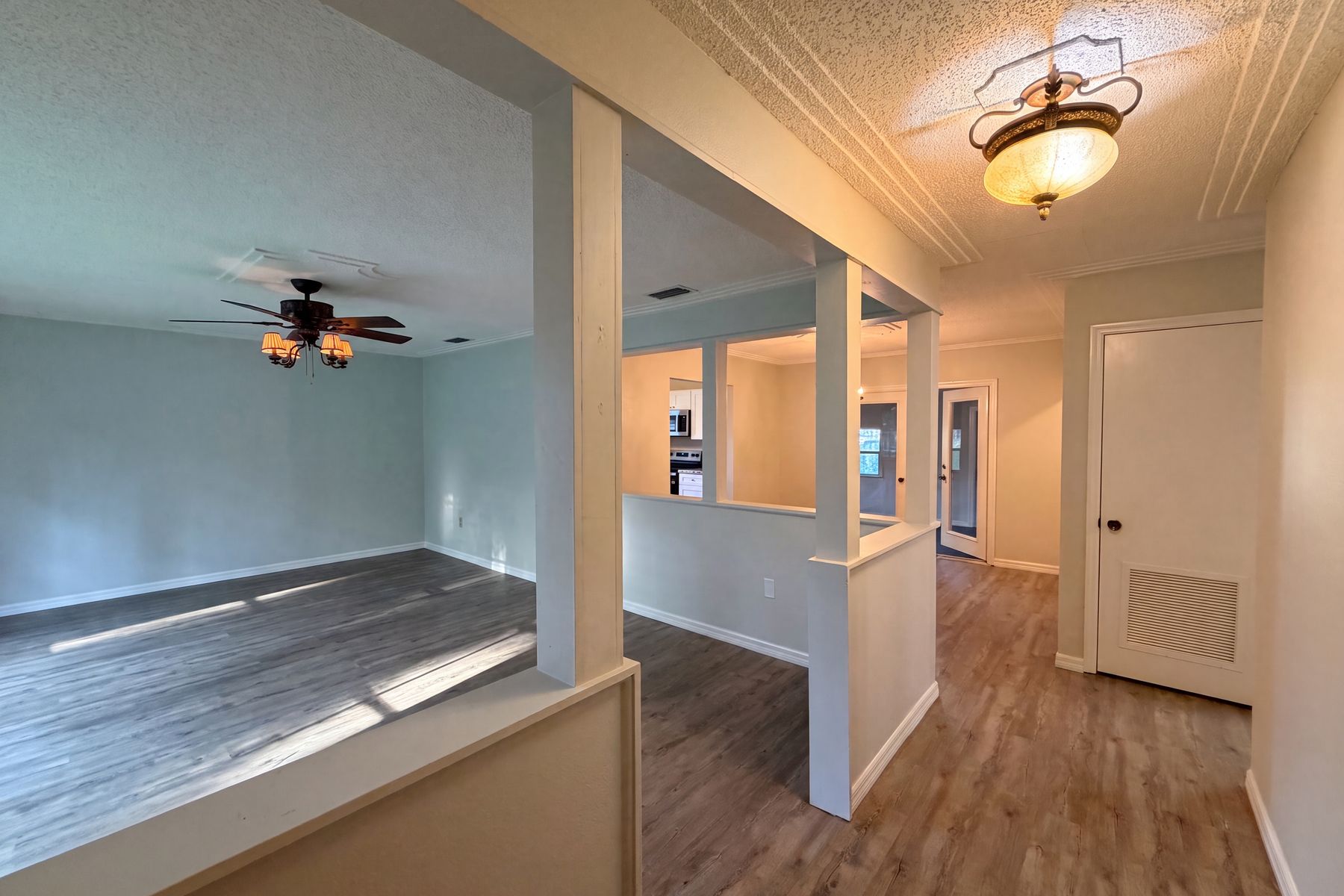 Property photo 3 of 5750 NW 55th Ave