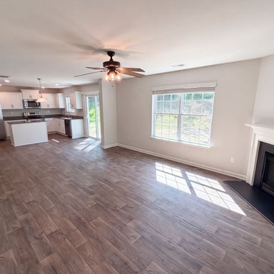 Property photo 3 of 2014 Tarzi Ln