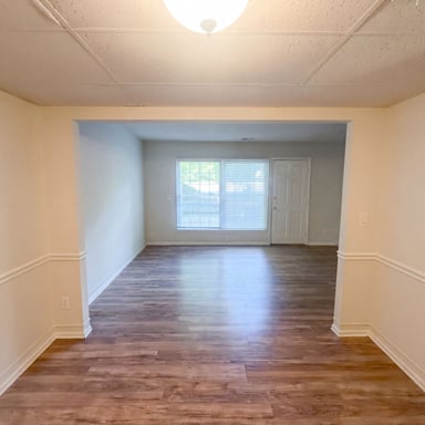 Property photo 3 of 3229 Regents Park Ln Unit D