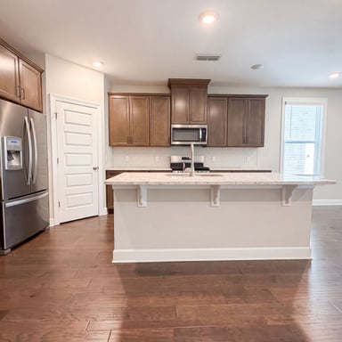 Property photo 2 of 6044 Blackberry Ridge Ln