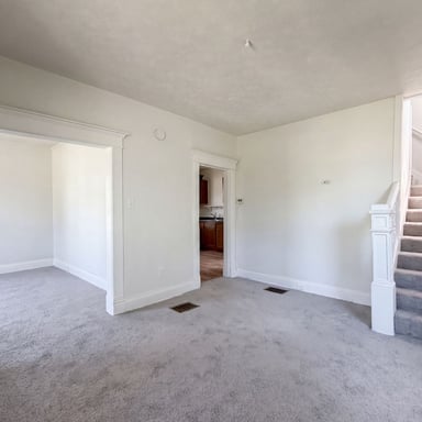 Property photo 3 of 65 W Harrison St