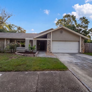 Property photo 1 of 37 Osprey St